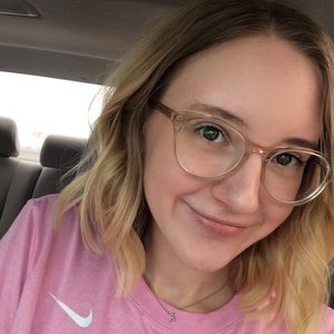 Meet your Posher, Rachel